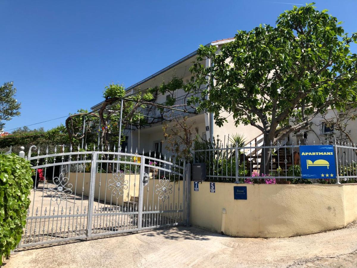 Apartmani Area Doma Trogir Dış mekan fotoğraf